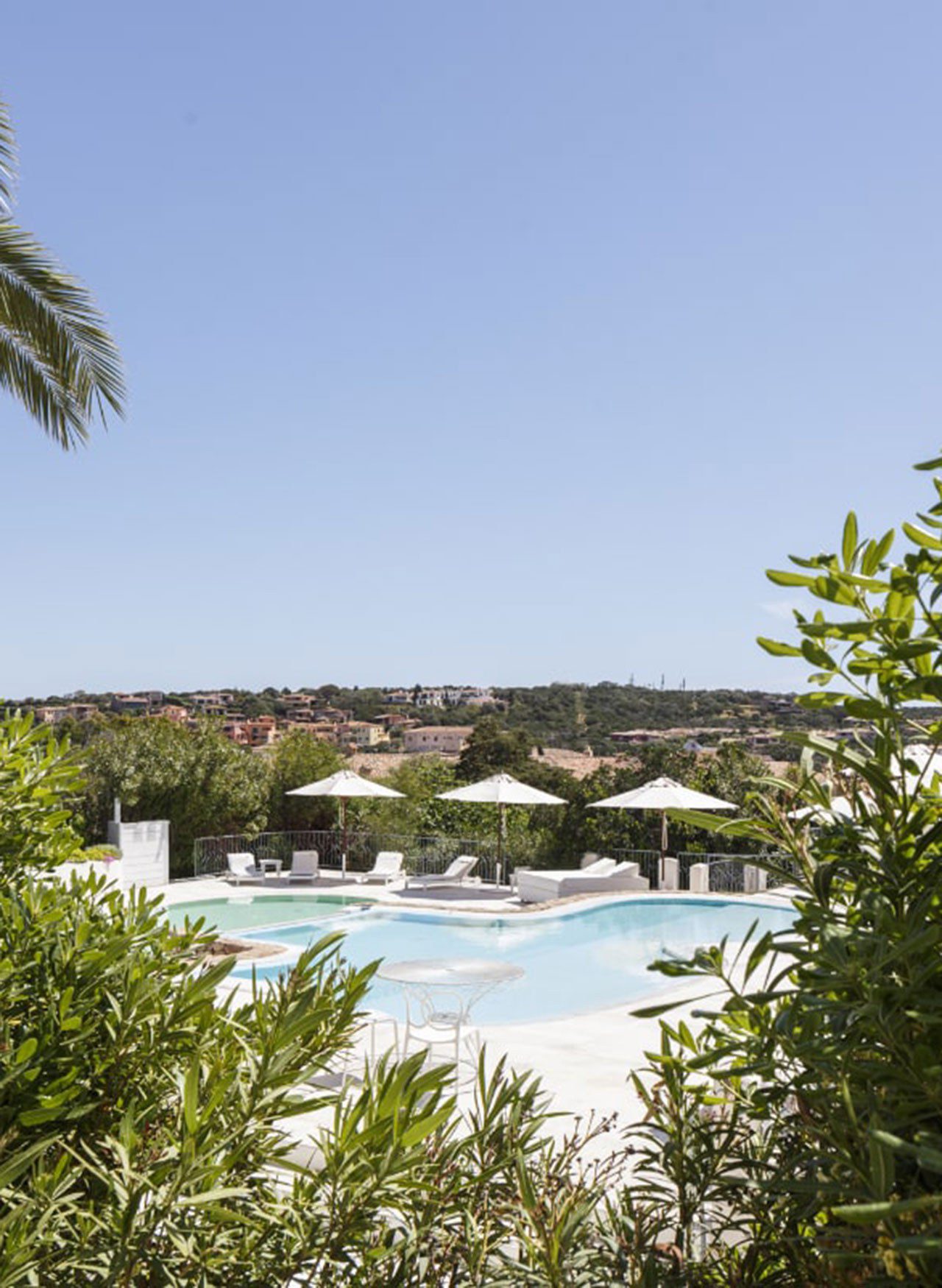Connections lab relais de la costa